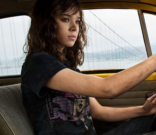 Hailee Steinfeld in Bumblebee (2018)